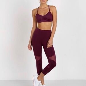 ALO Yoga Juneberry Capri Leggings